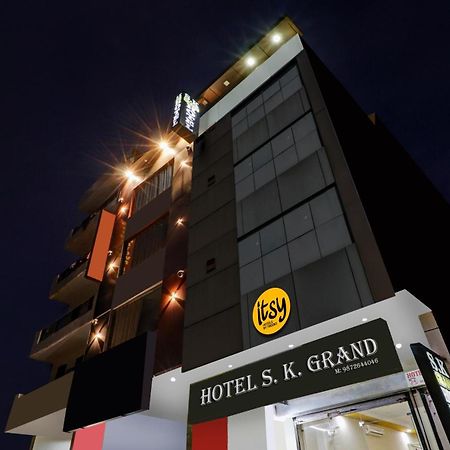 Отель Itsy By Treebo - Sk Grand - Sector 80 Mohali Sohana Экстерьер фото